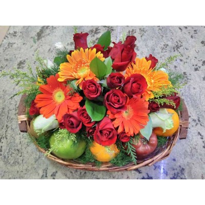 Flower Arrangement with Flowers and fruit A19