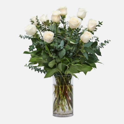 Bouquet with 12 white roses Amaliada 5
